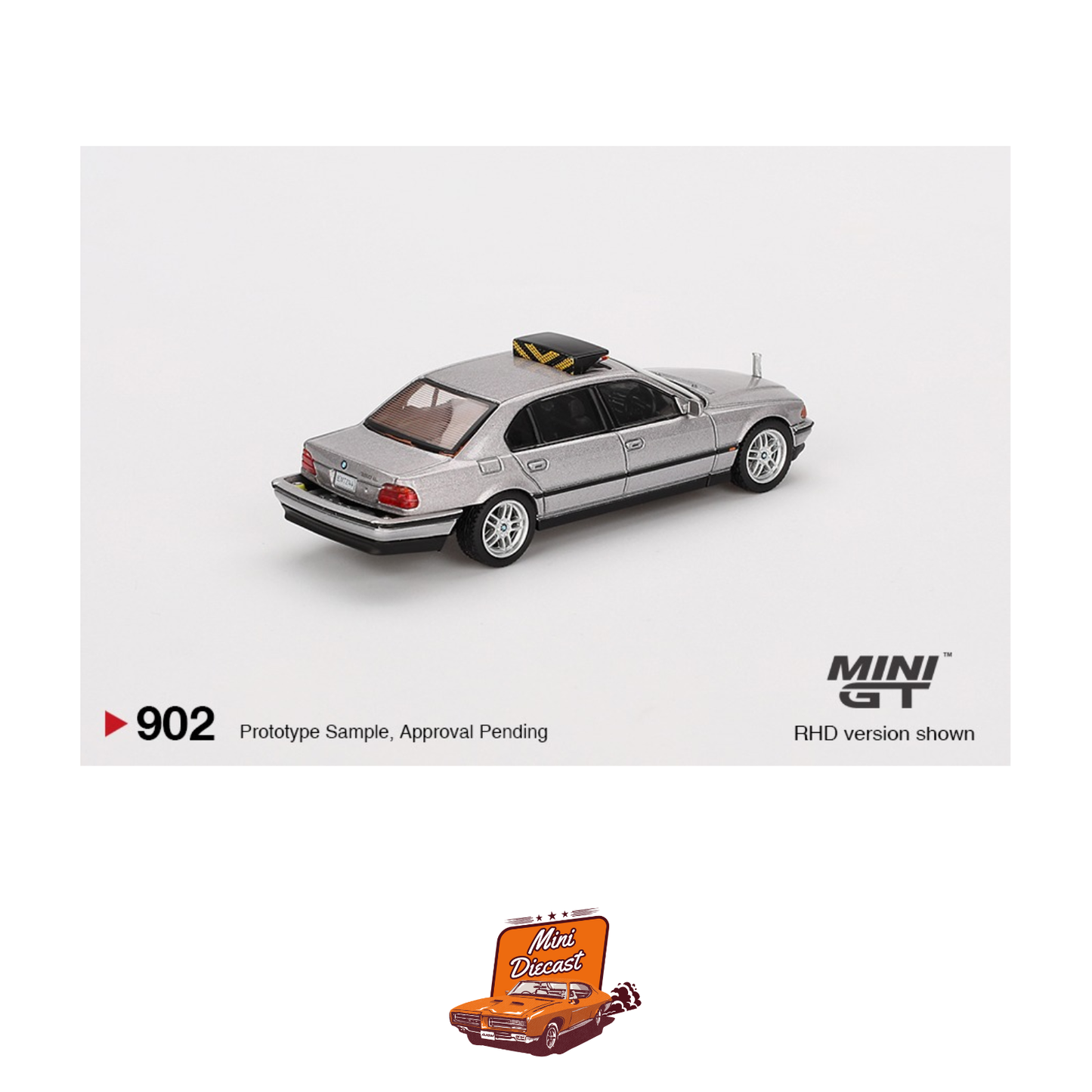 Mini GT – James Bond 007 “Tomorrow Never Dies” BMW 750iL (Blister Pack)