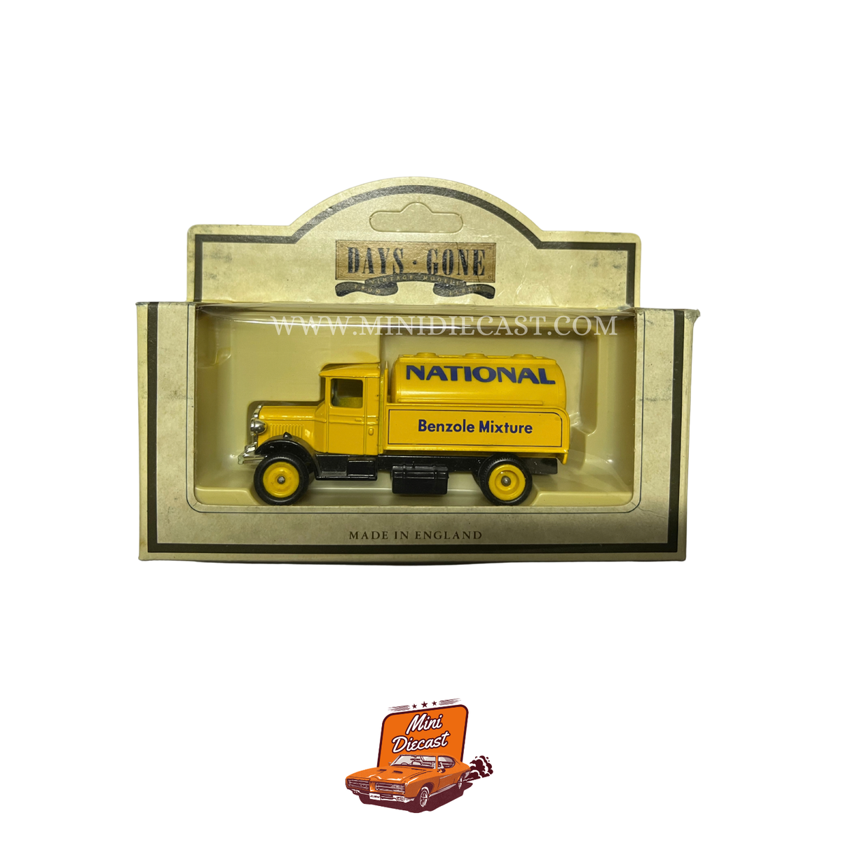 Lledo Days Gone Vintage Models 1934 Mack Tanker National Benzole (42000)