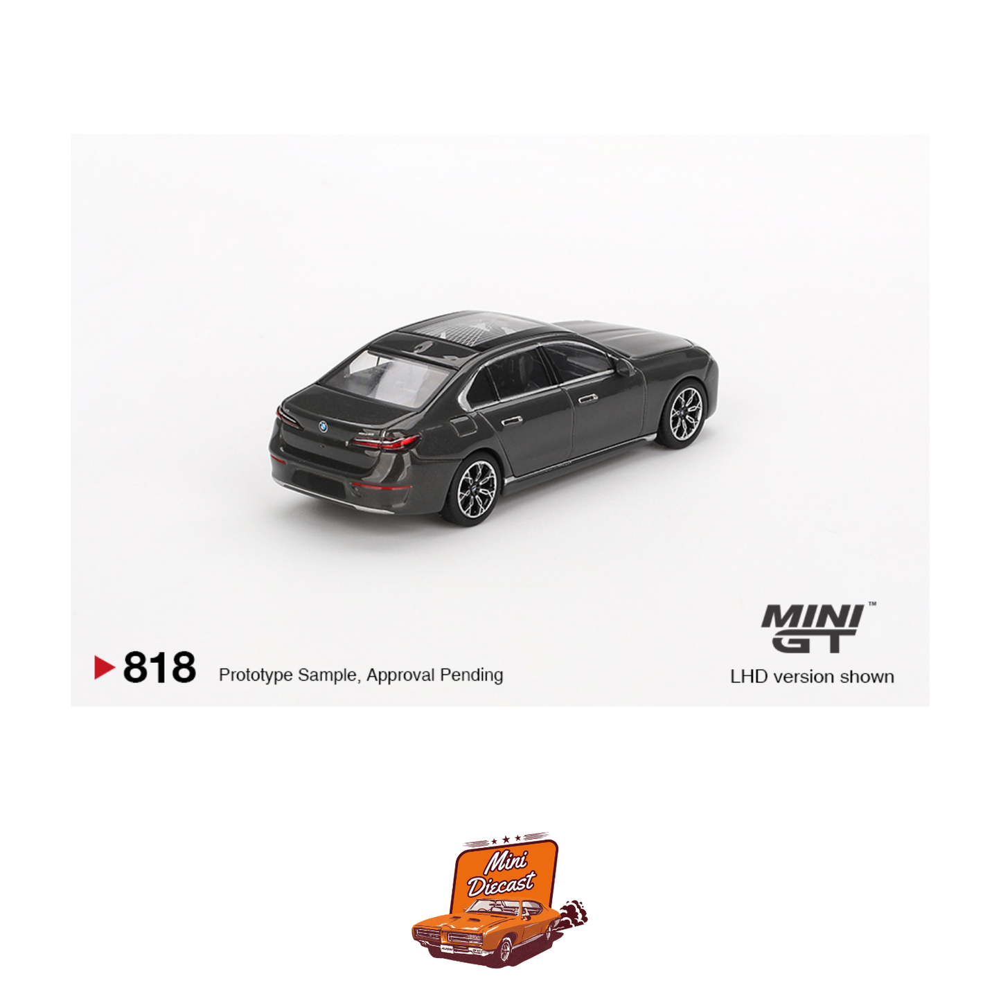 Mini GT #818 BMW i7 xDrive60 Dravit Grey (Blister Pack)