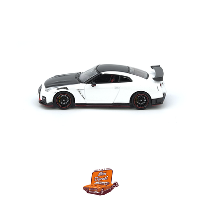 INNO64 Nissan GT-R (R35) Nismo White IN64-R35N-WHI