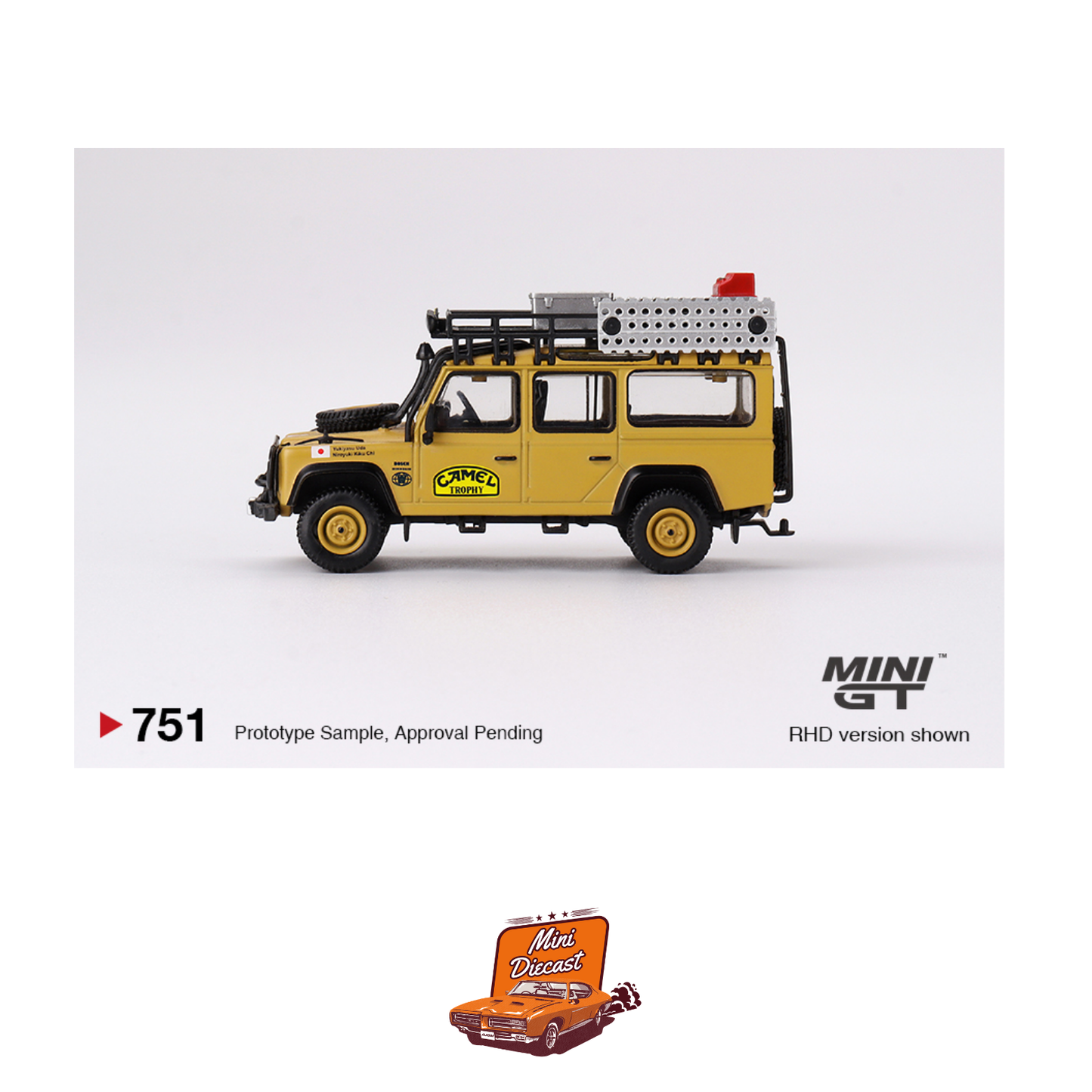 Mini GT #751 Land Rover Defender 110 1989 Camel Trophy Amazon Team Japan (Imported)