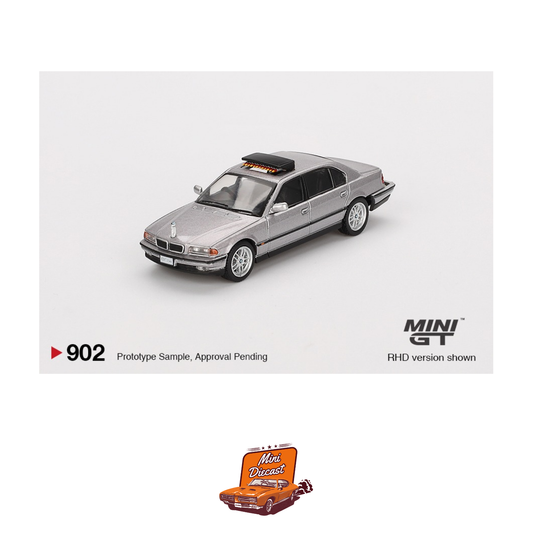 Mini GT – James Bond 007 “Tomorrow Never Dies” BMW 750iL (Blister Pack)
