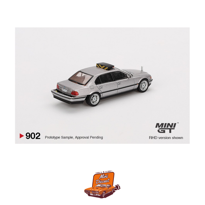 Mini GT – James Bond 007 “Tomorrow Never Dies” BMW 750iL (Blister Pack)