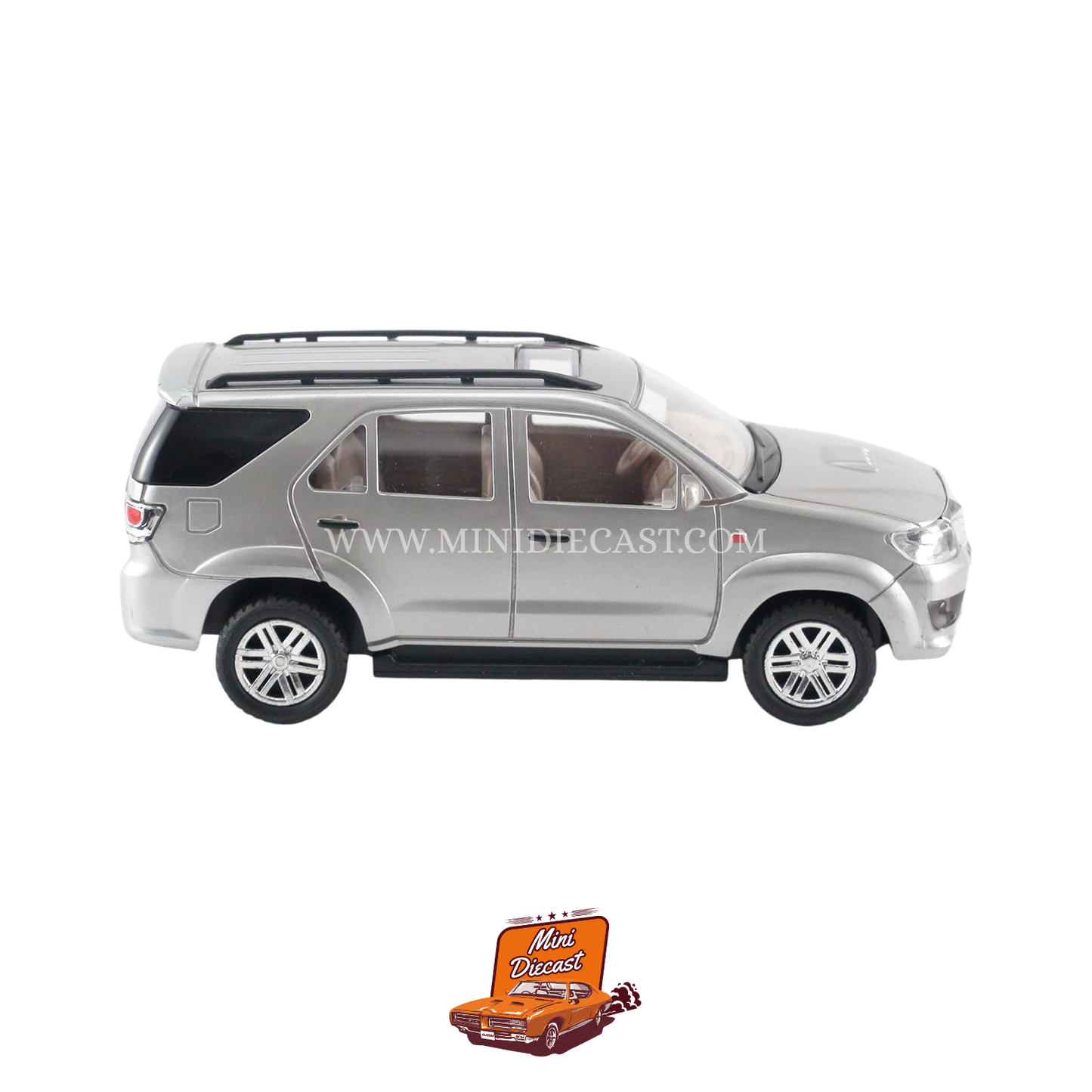 Centy Toys Fortuner Silver