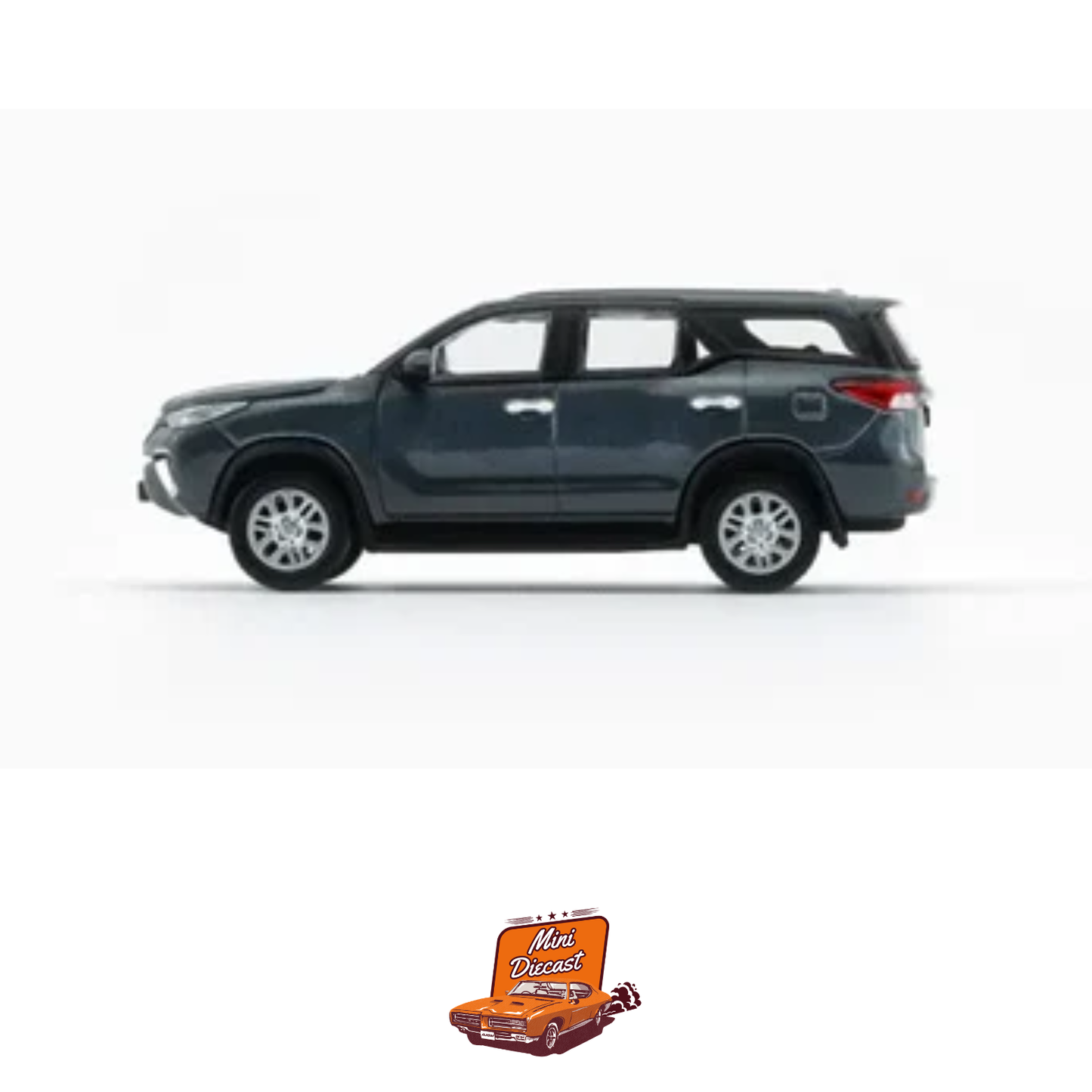 BM Creations Toyota Fortuner 2018 Dark Gray Silver (64B0475)