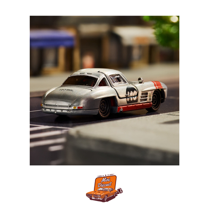 Hot Wheels Elite 64 Mercedes-Benz 300 SL (Imported)