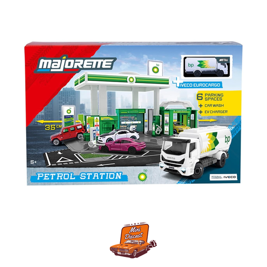 Majorette Petrol Station BP + Vehicle | Includes 1 Fuel Tanker | Car Wash, Shop & EV Charger | Suitable for 1:64 Scale Vehicles