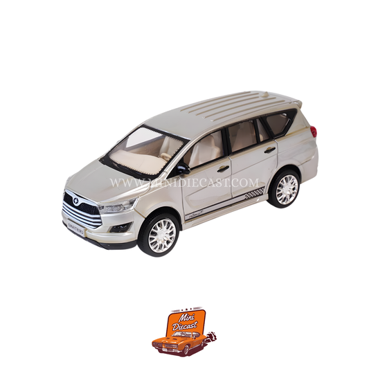 Centy Toys Innova Crysta Silver