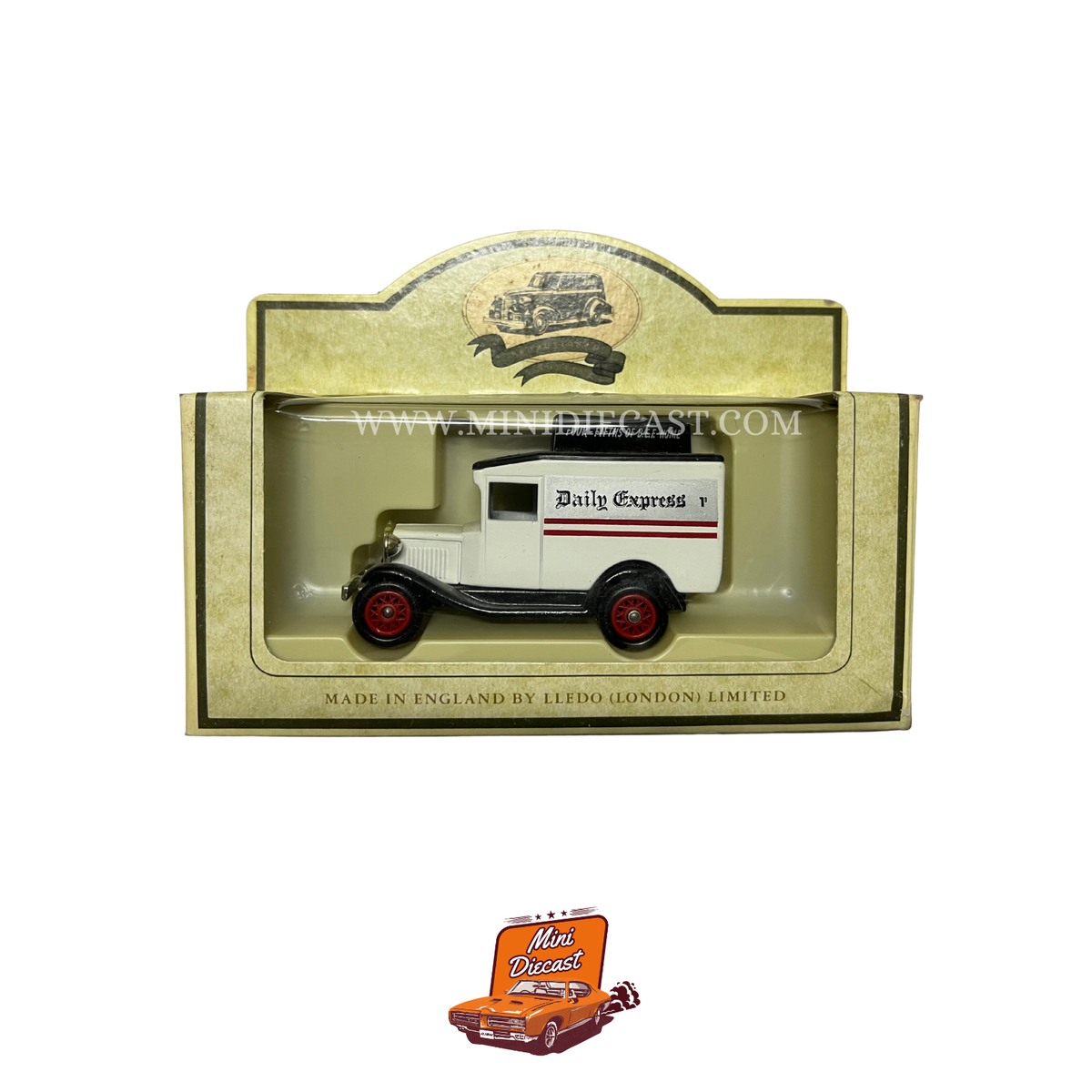 Lledo Days Gone Vintage Models 1934 Ford Model 'A' Van Daily Express Red and White