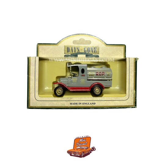 Lledo Days Gone Vintage Models 1920 Model 'T' Ford Tanker Russian Oil Products (8020)