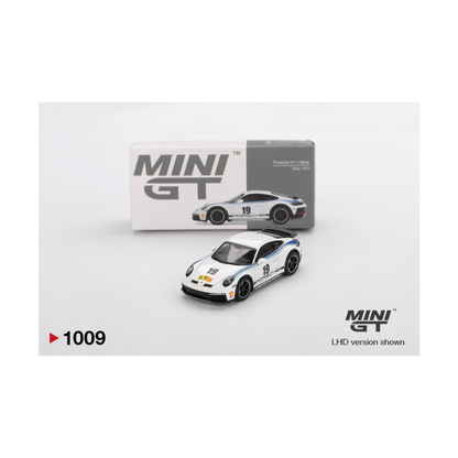 Mini GT #1009 Porsche 911 Dakar Rally 1974