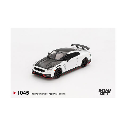 Mini GT #1045 Nissan GT-R Nismo 2024 White Pearl Blister Pack